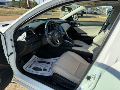 2022 Honda Insight Touring