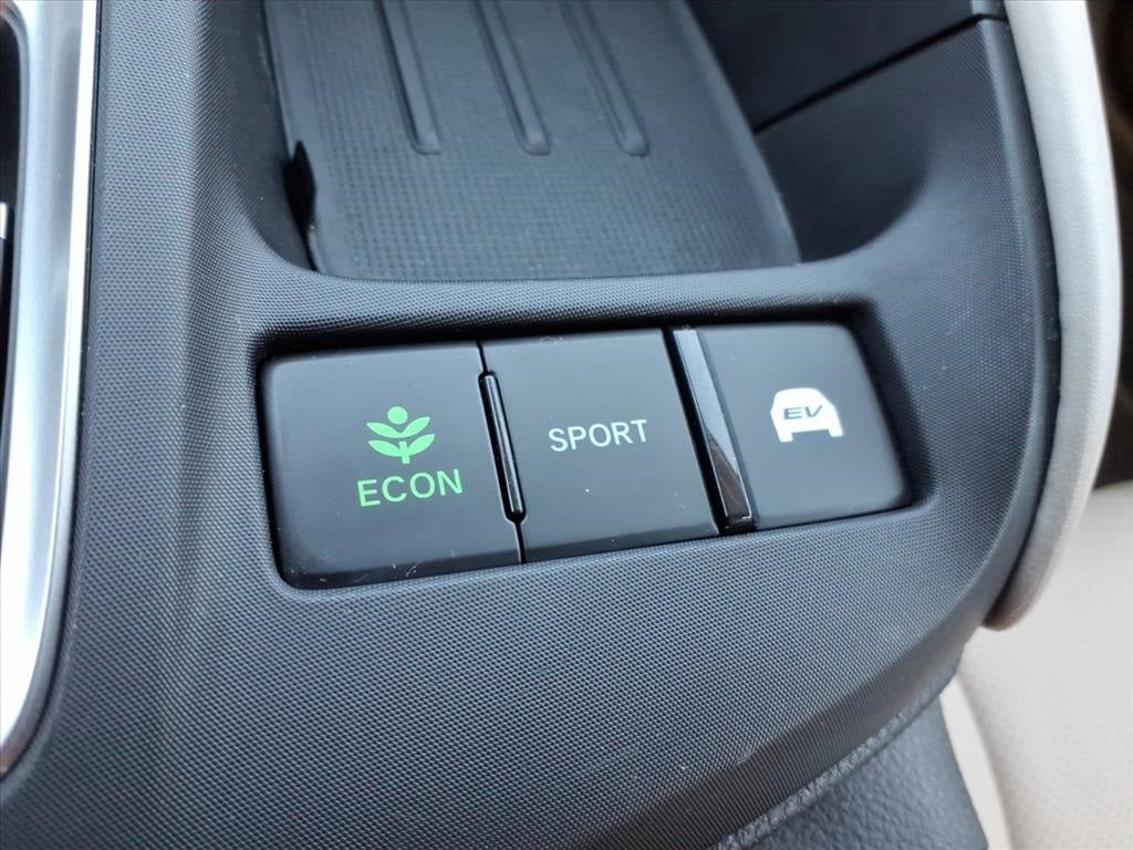 2022 Honda Insight Touring