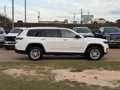 2023 Jeep Grand Cherokee L Laredo