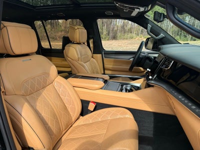 2023 Jeep Grand Wagoneer Series III