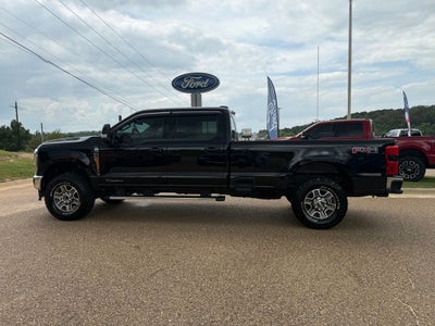 2025 Ford F-350SD Lariat