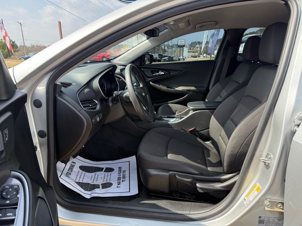 2021 Chevrolet Malibu LS 1FL