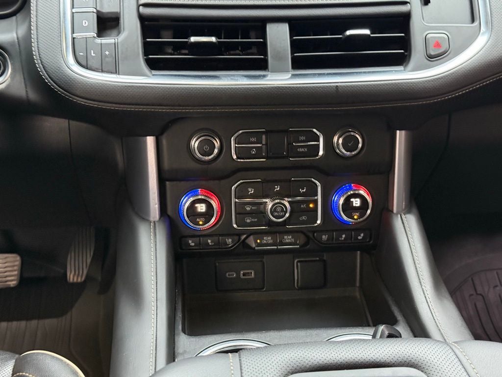 2022 GMC Yukon SLT