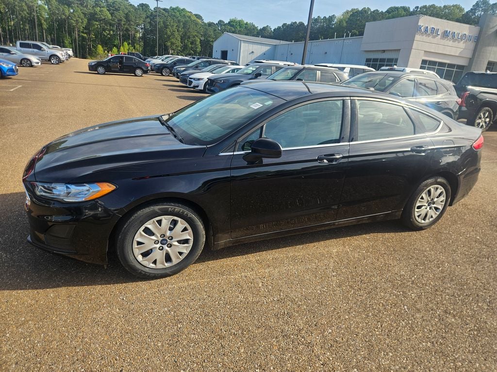 2019 Ford Fusion S