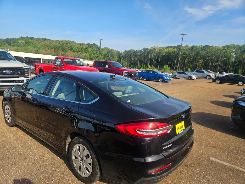 2019 Ford Fusion S