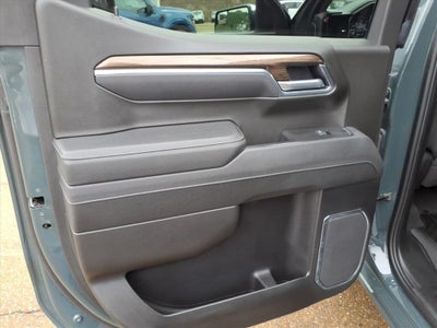 2025 Chevrolet Silverado 1500 LT LT1