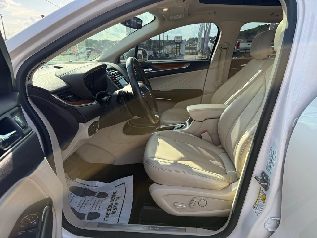 2019 Lincoln MKC Select