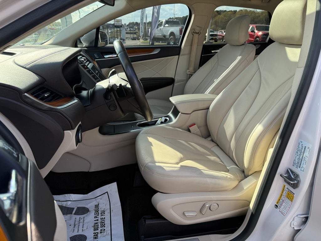 2019 Lincoln MKC Select