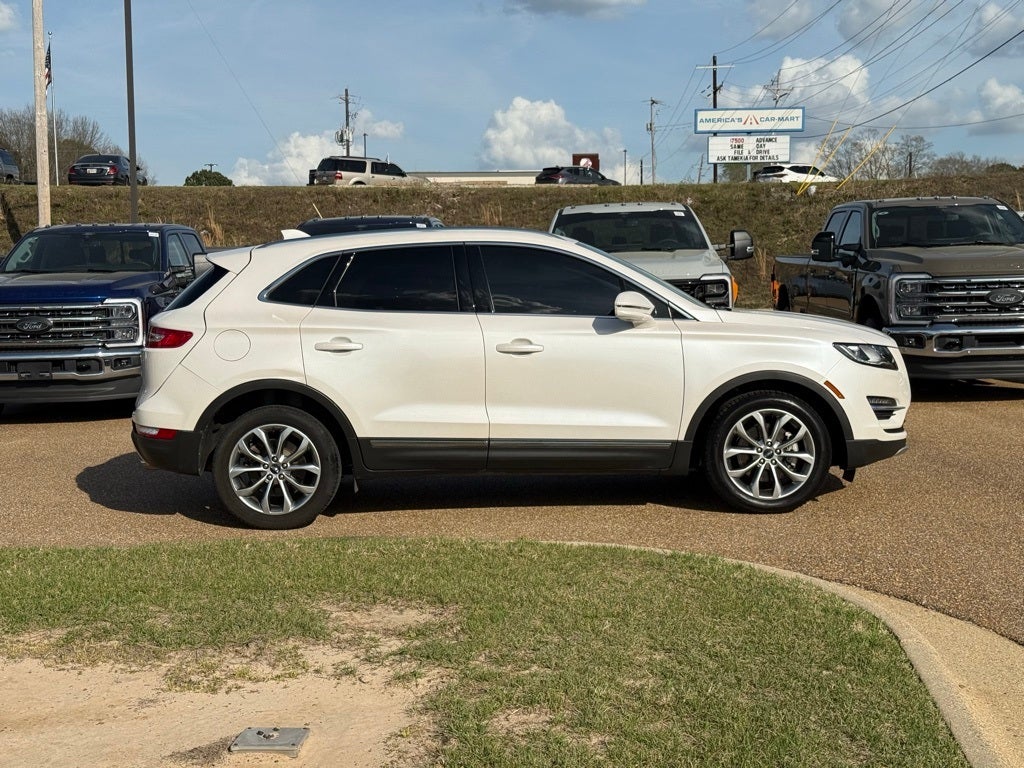 2019 Lincoln MKC Select
