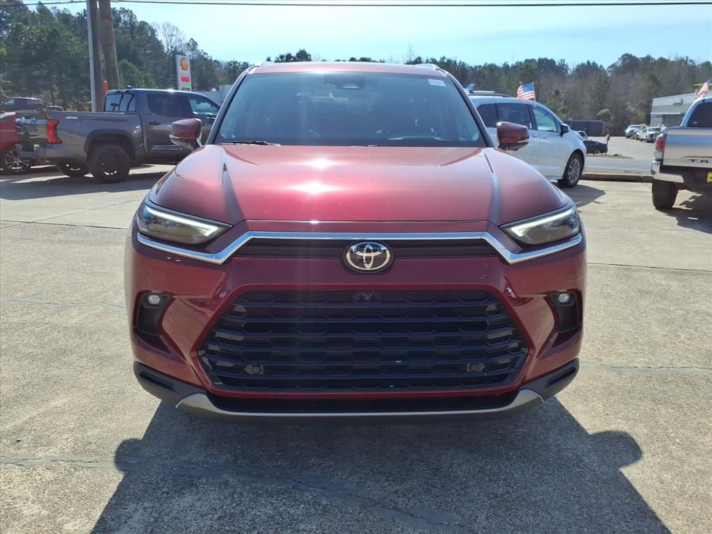 2024 Toyota Grand Highlander Base