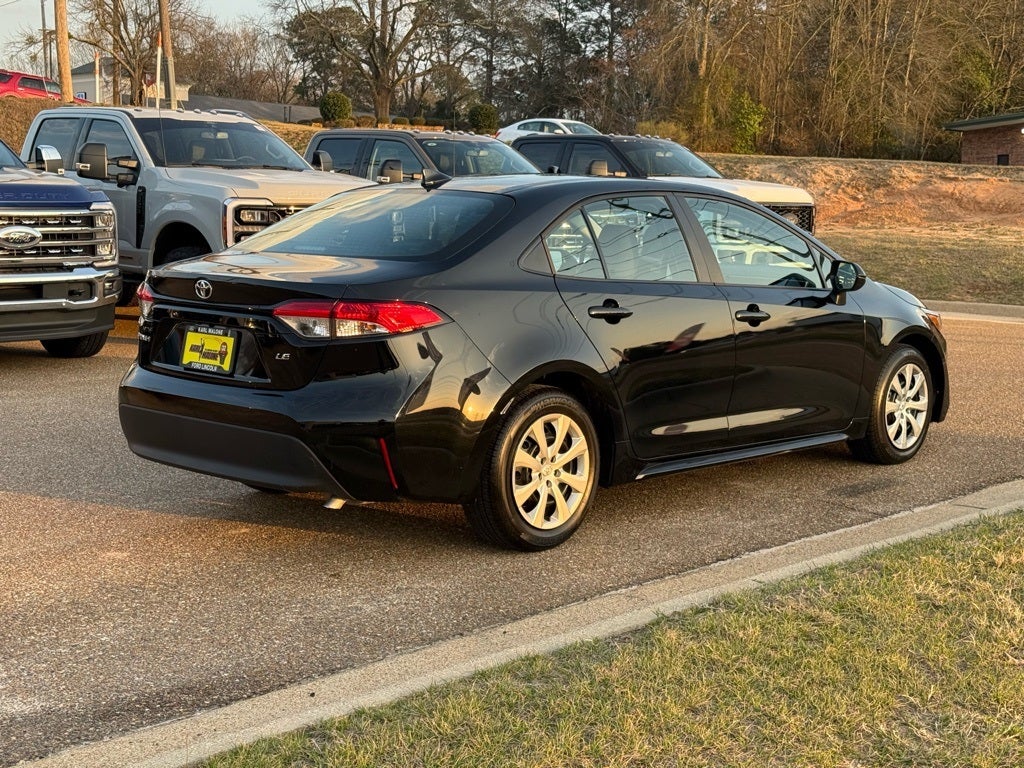 2025 Toyota Corolla LE