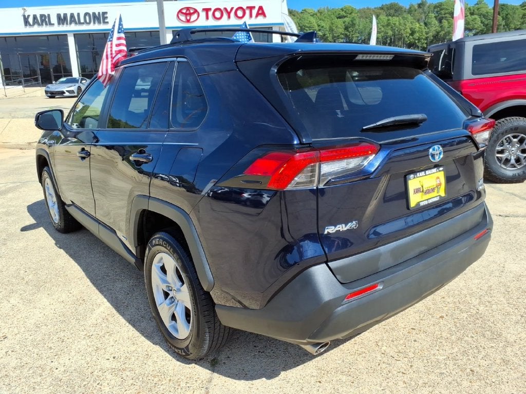 2021 Toyota RAV4 Hybrid XLE