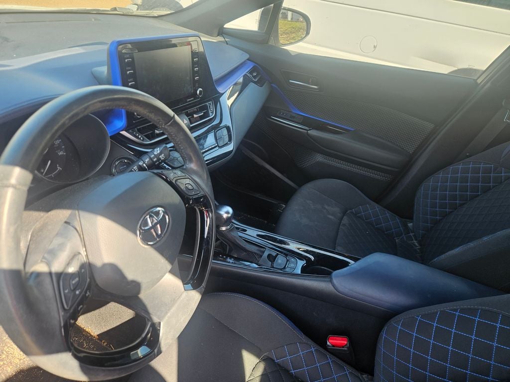 2021 Toyota C-HR XLE