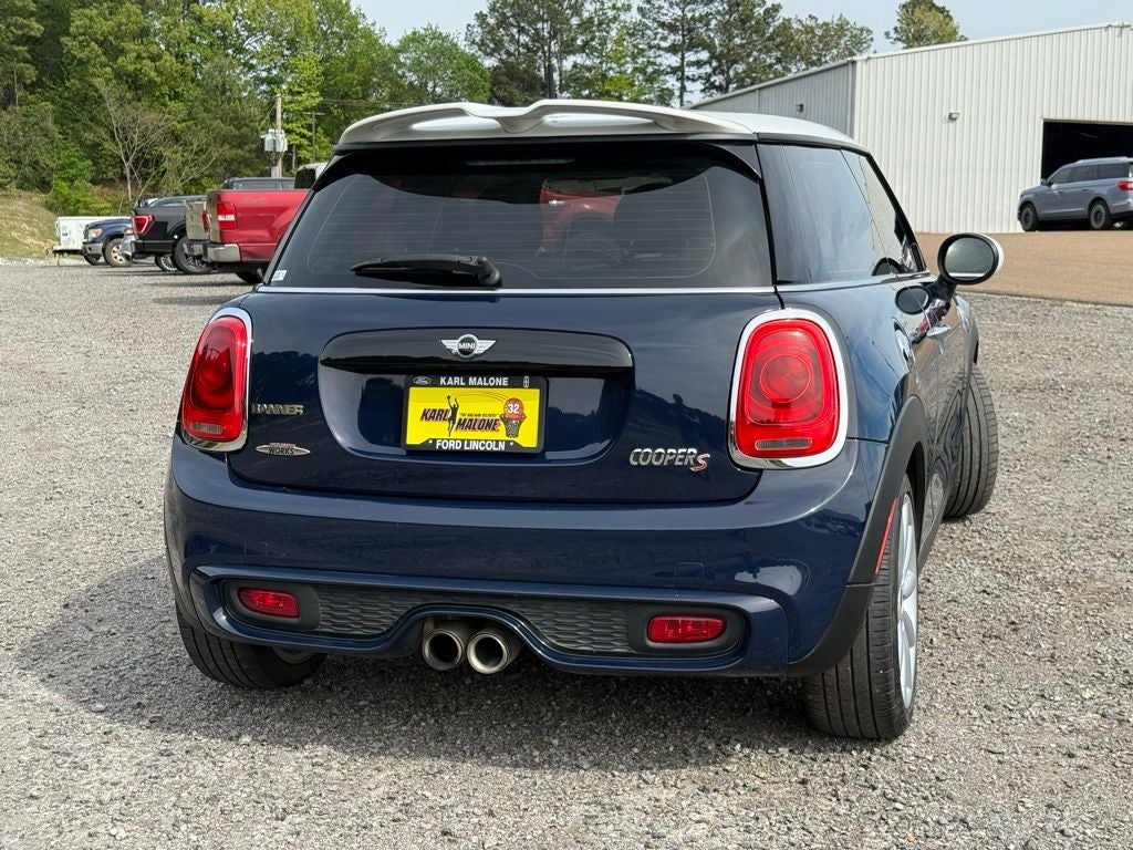 2015 MINI Cooper S Base