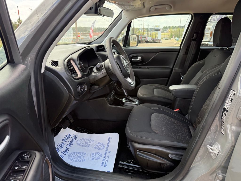 2023 Jeep Renegade Latitude