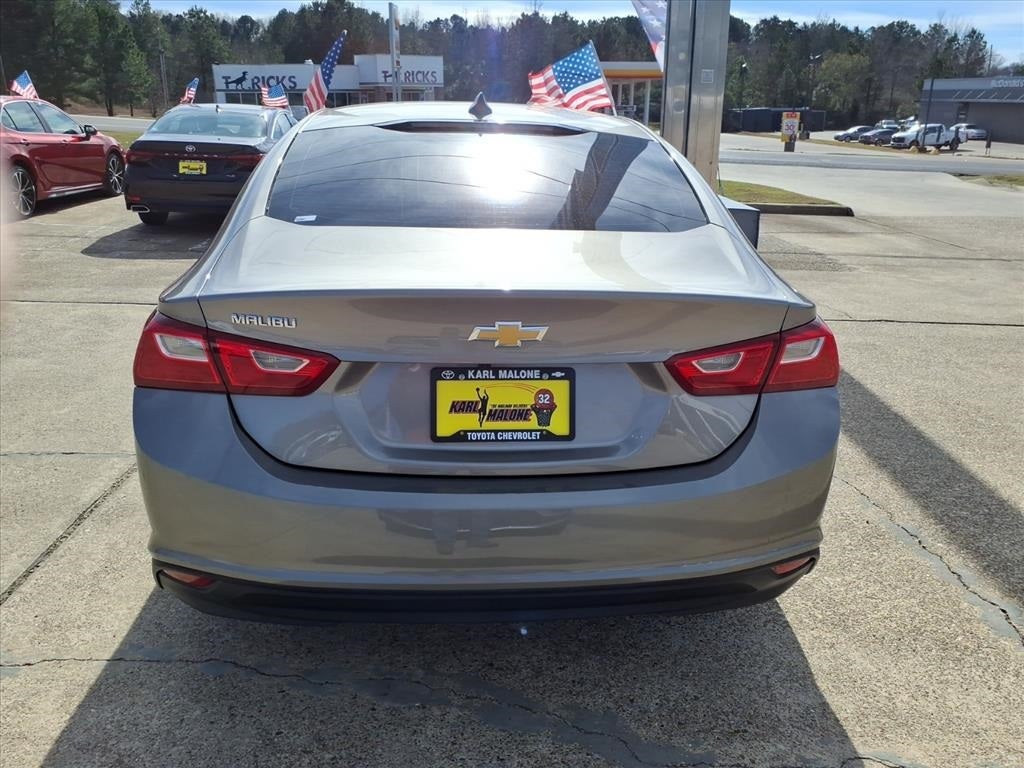 2022 Chevrolet Malibu LS 1LS