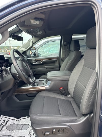 2023 Chevrolet Silverado RST