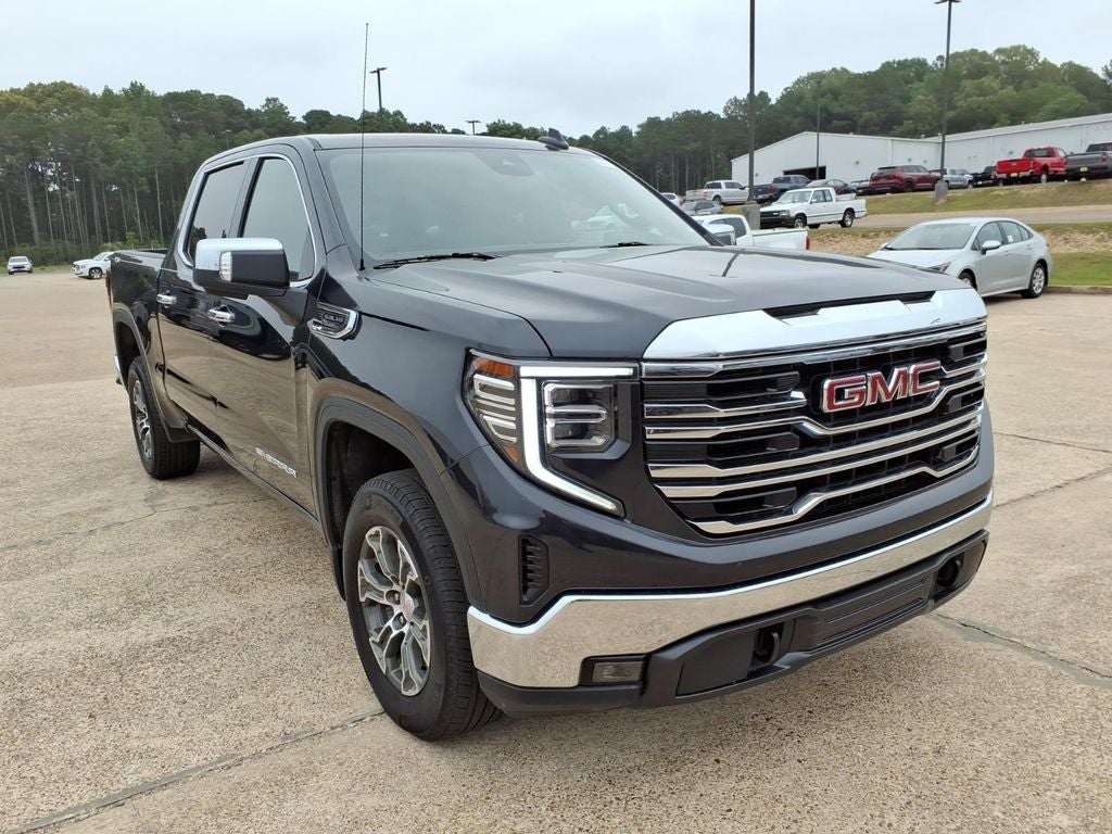 2025 GMC Sierra SLT