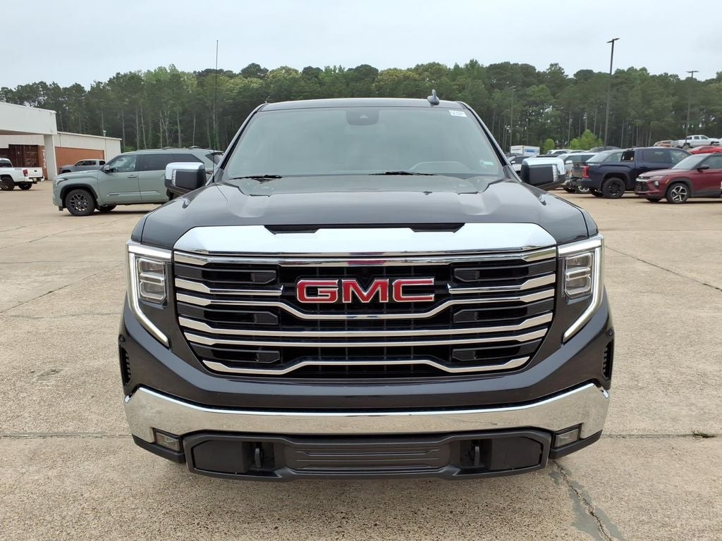 2025 GMC Sierra SLT