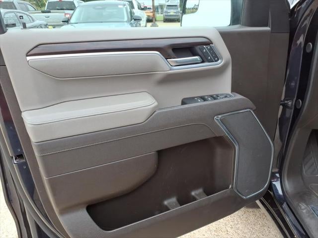 2025 GMC Sierra SLT