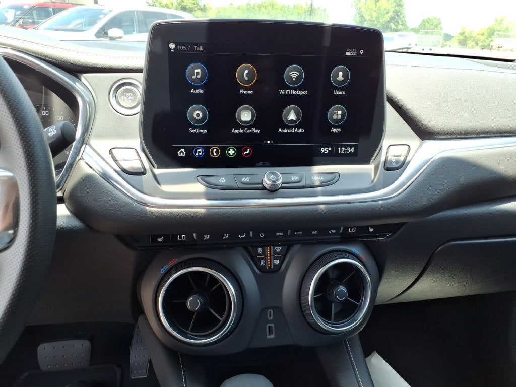2025 Chevrolet Blazer LT