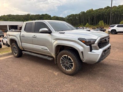 2024 Toyota Tacoma i-FORCE MAX TRD Sport