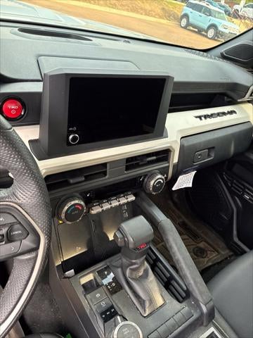2024 Toyota Tacoma i-FORCE MAX TRD Sport