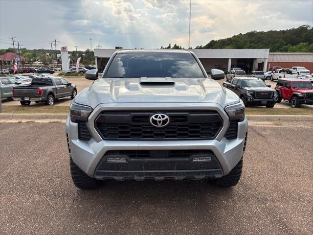 2024 Toyota Tacoma i-FORCE MAX TRD Sport