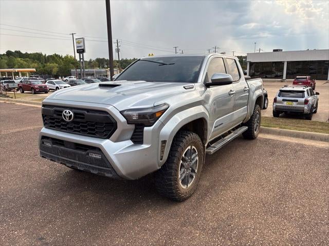 2024 Toyota Tacoma i-FORCE MAX TRD Sport