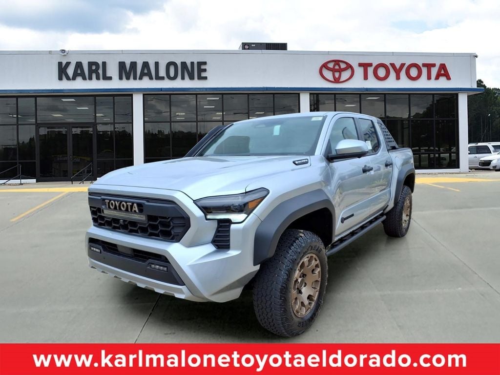 2026 Toyota Tacoma i-FORCE MAX Trailhunter