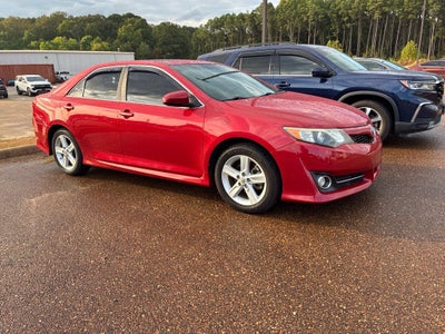 2012 Toyota CAMRY SE