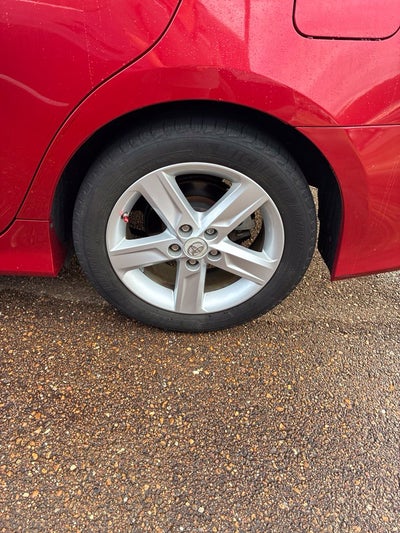 2012 Toyota CAMRY SE