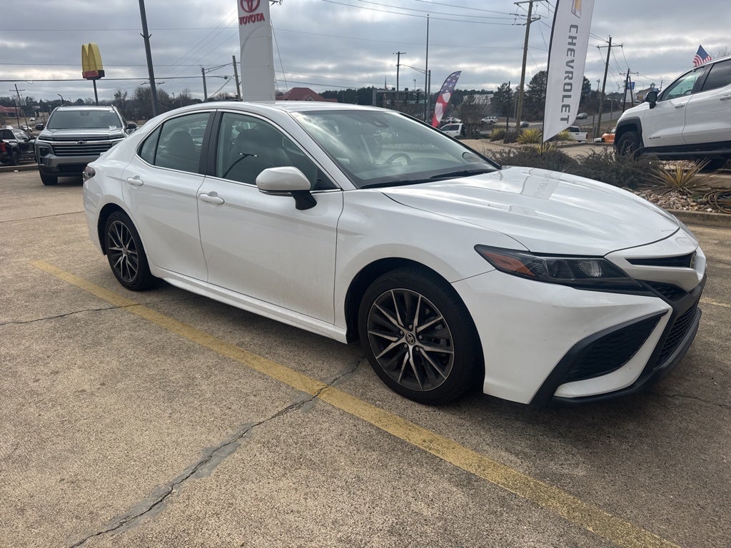 2024 Toyota CAMRY Base