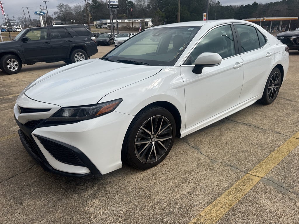 2024 Toyota CAMRY Base