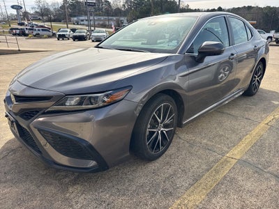 2024 Toyota CAMRY SE