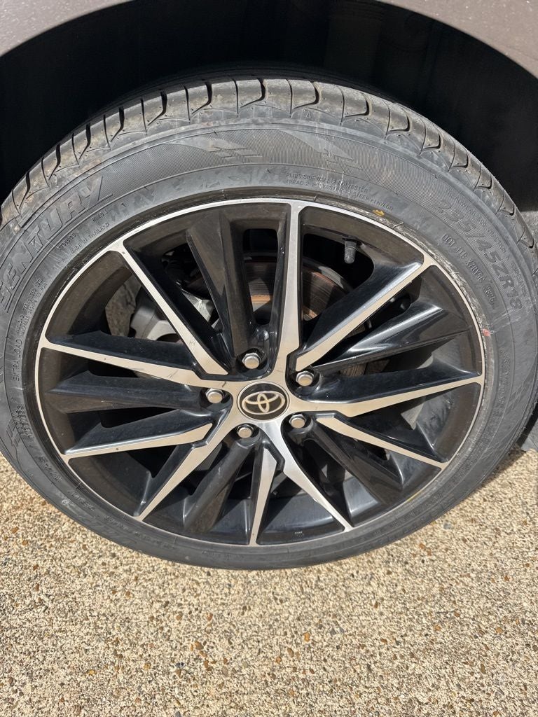 2024 Toyota CAMRY SE