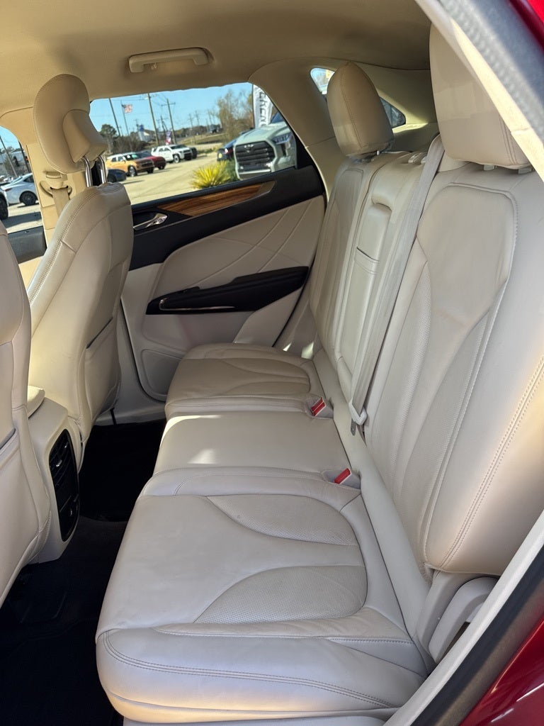 2015 Lincoln MKC Base
