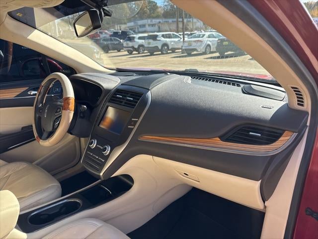 2015 Lincoln MKC Base