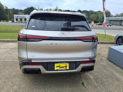 2023 INFINITI QX60 LUXE