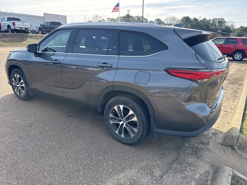 2020 Toyota Highlander XLE