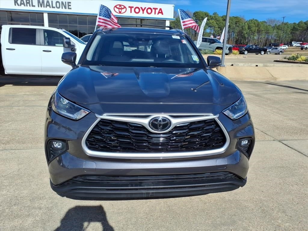 2021 Toyota HIGHLANDER XLE