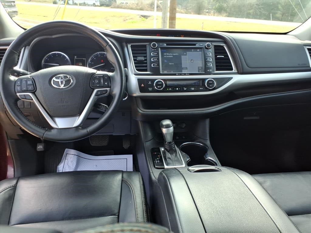 2018 Toyota HIGHLANDER XLE