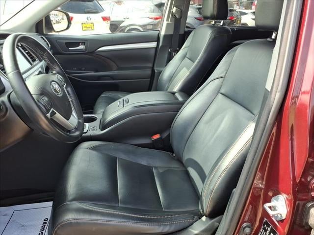 2018 Toyota HIGHLANDER XLE