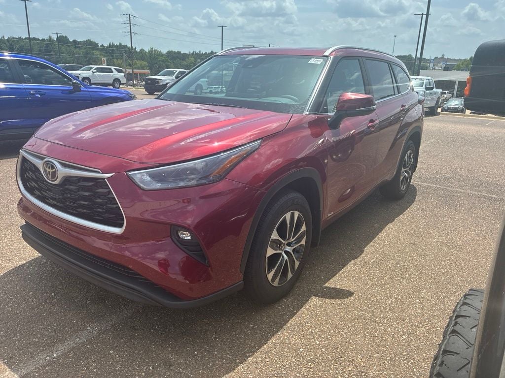 2026 Toyota Highlander Hybrid XLE