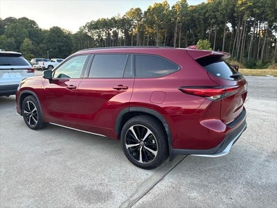2022 Toyota Highlander XSE