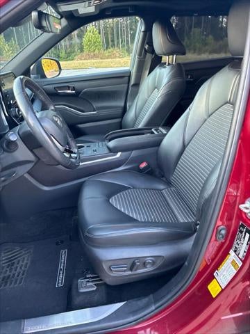 2022 Toyota Highlander XSE