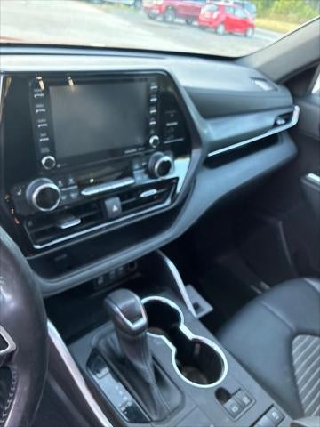 2022 Toyota Highlander XSE