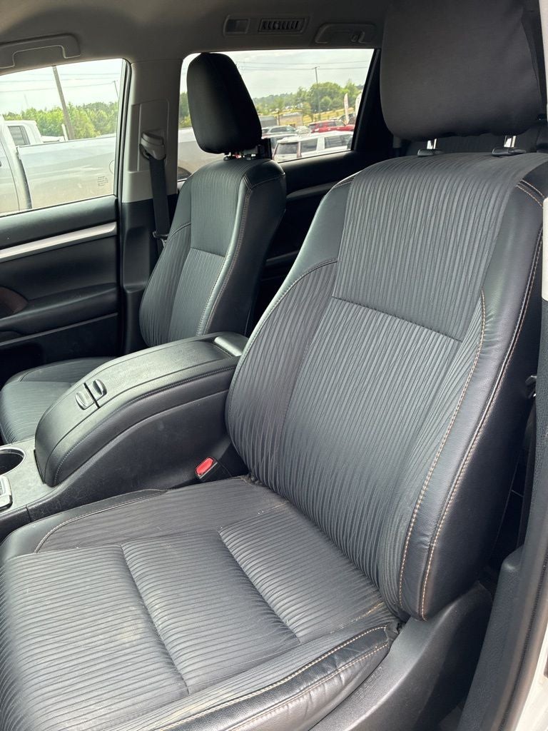 2019 Toyota Highlander LE Plus