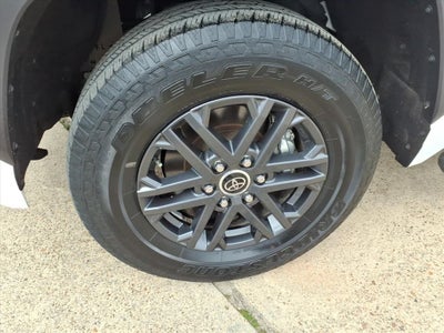 2024 Toyota TUNDRA 4X2 SR5