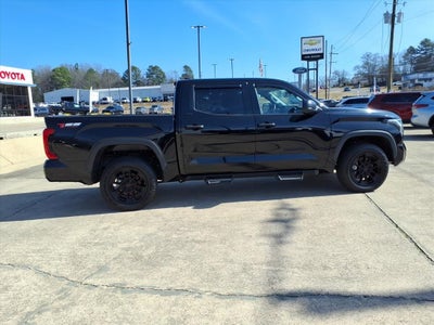 2023 Toyota TUNDRA 4X4 SR5